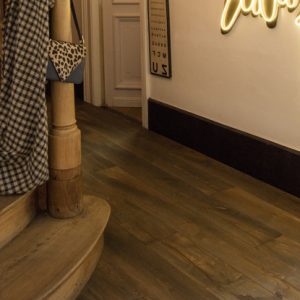 ICONICS RUSTIC